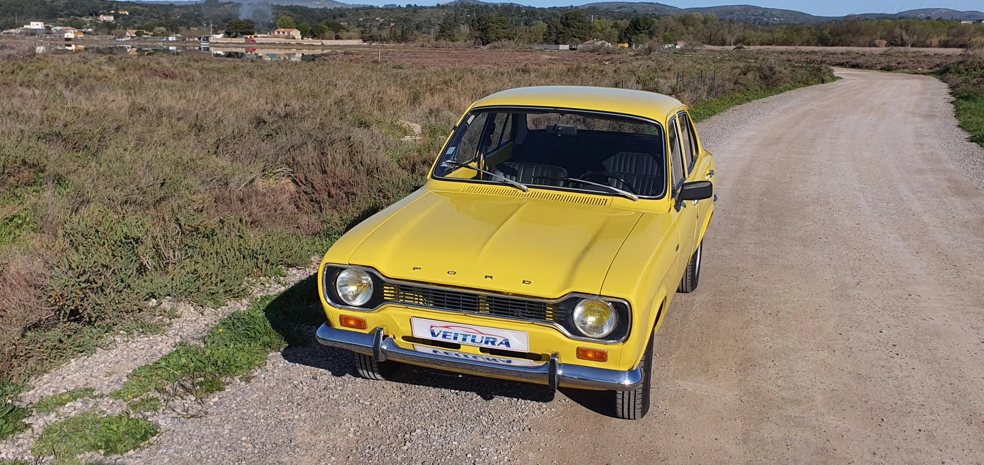 ESCORT8
