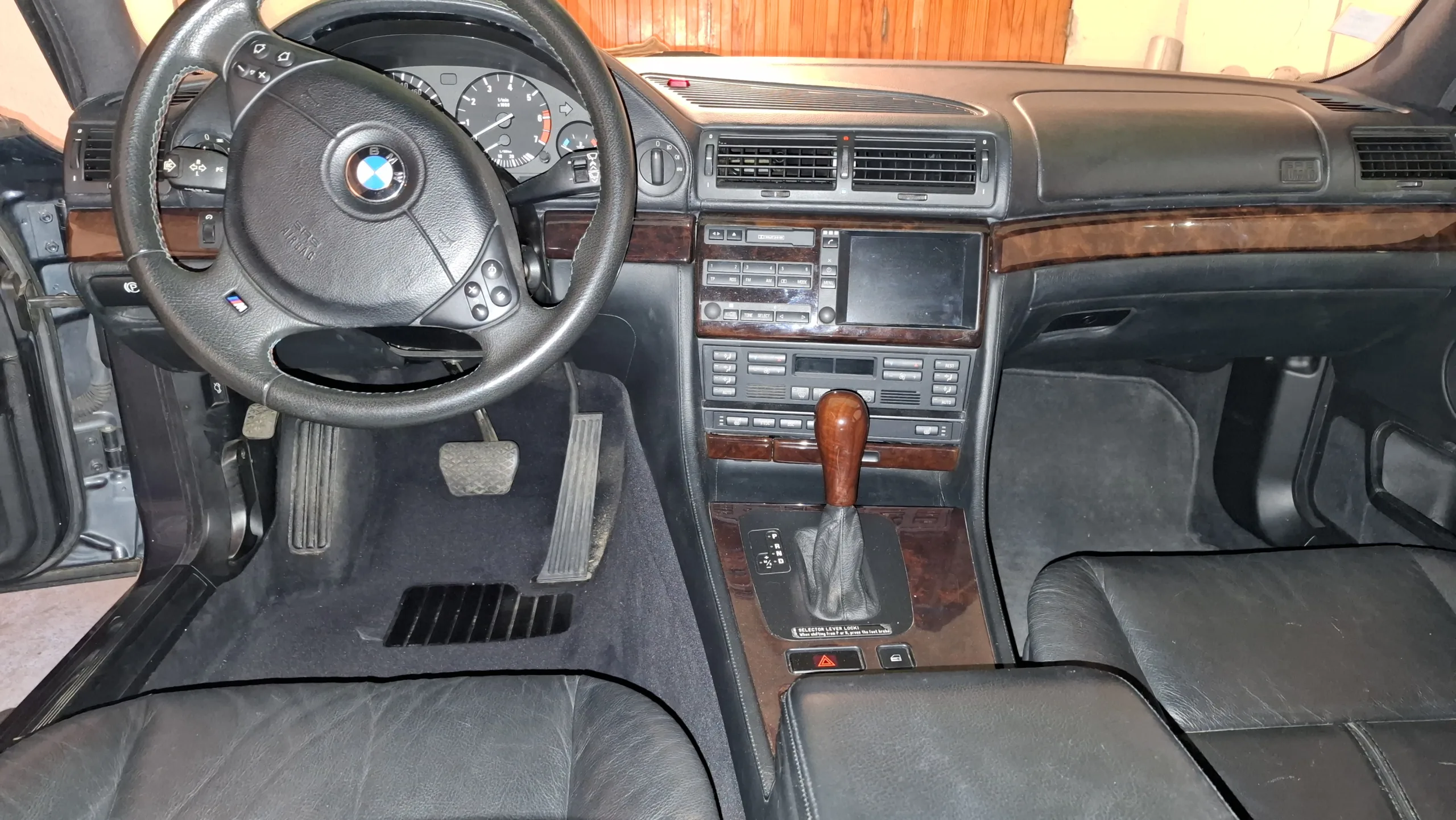BMW2